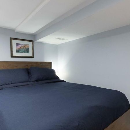 Luxury 2 Bedroom Apartment W/ Free Parking ワシントン エクステリア 写真