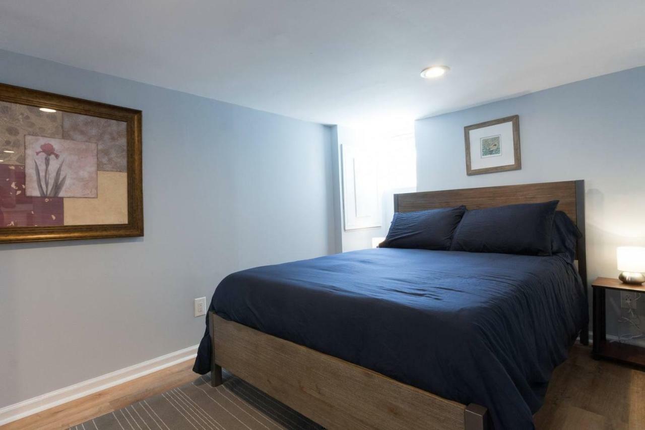 Luxury 2 Bedroom Apartment W/ Free Parking ワシントン エクステリア 写真